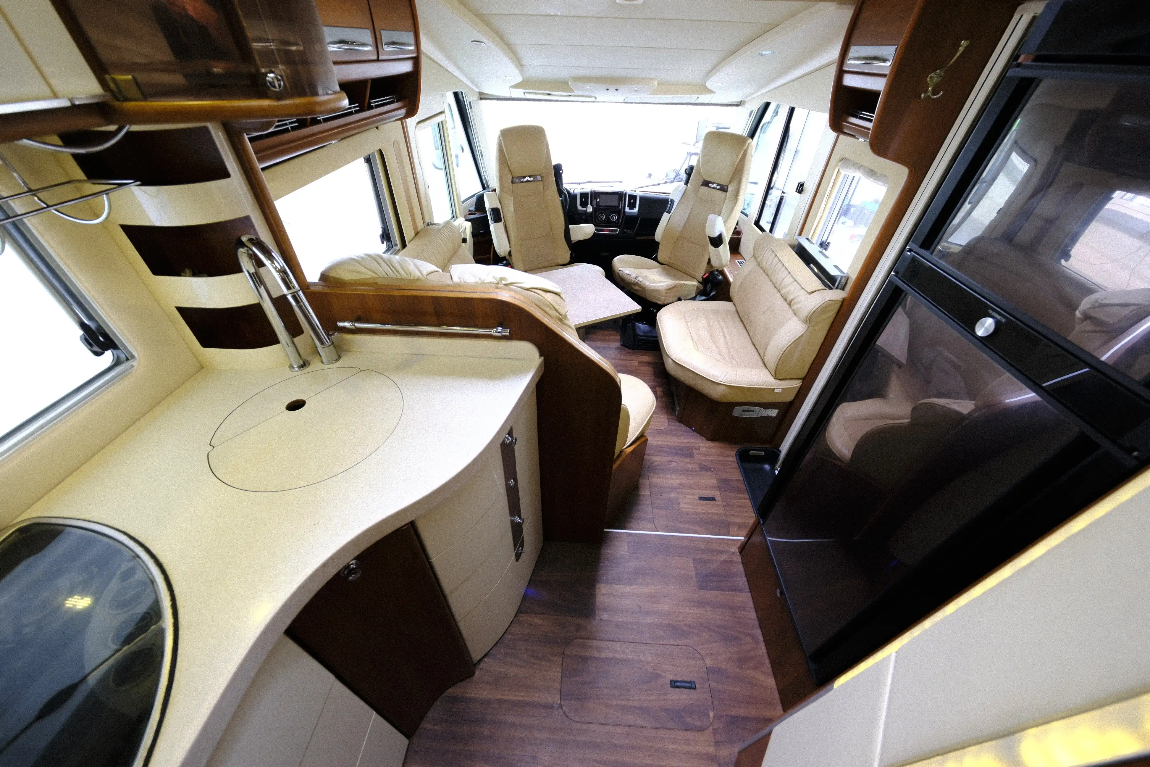 CARTHAGO Chic E-Line I 50 LE Yachting